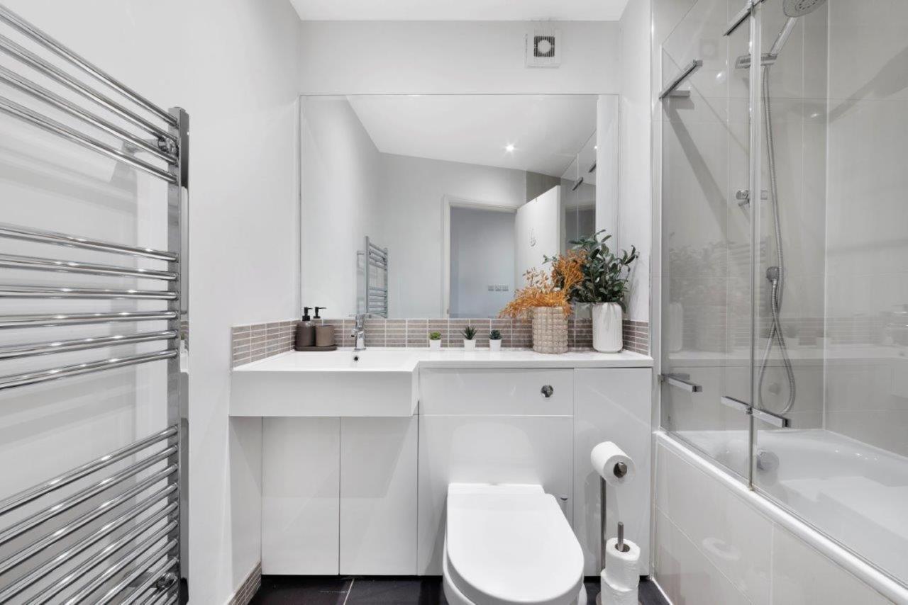 Huge Shoreditch Apartment- Private Roof Terrace 런던 외부 사진