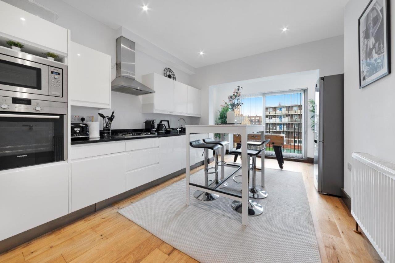 Huge Shoreditch Apartment- Private Roof Terrace 런던 외부 사진