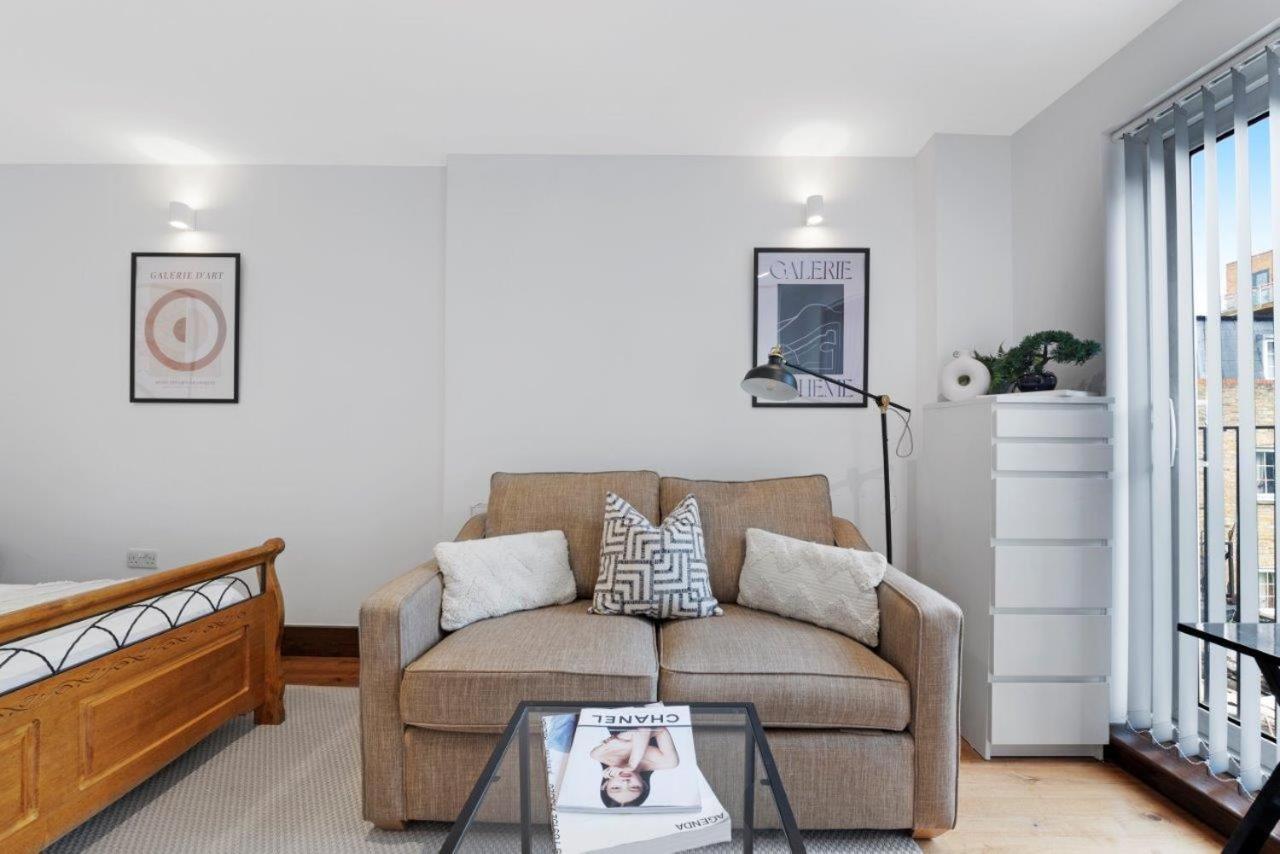 Huge Shoreditch Apartment- Private Roof Terrace 런던 외부 사진